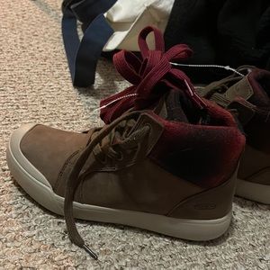 Keen Elena Mid boot BRAND NEW